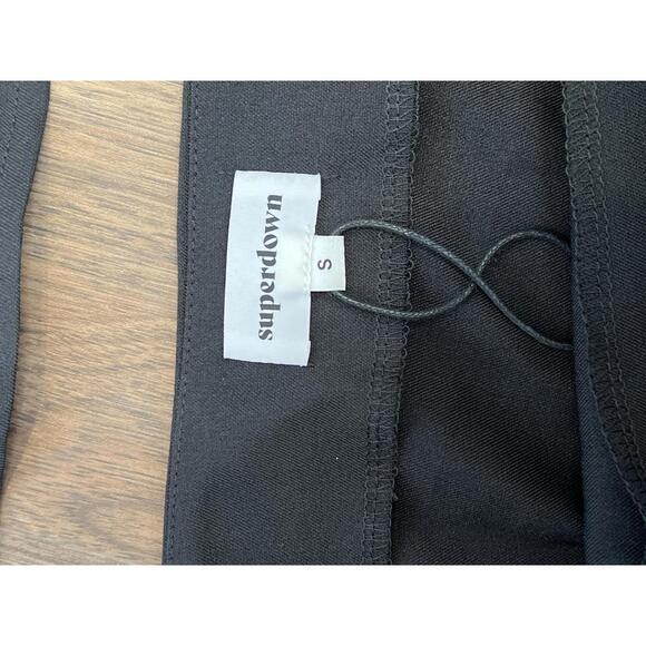 superdown alia skirt set in black - Picture 7 of 8